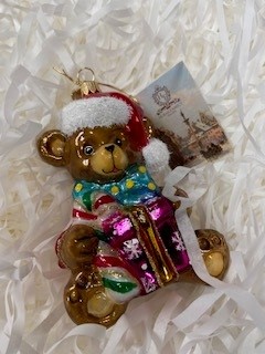 Teddybeer met kado